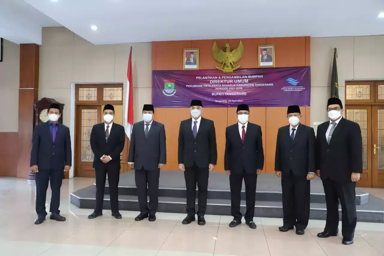 Zaki Iskandar Lantik Dirum Perumdam TKR, Ini Pesanya 7 Zaki Iskandar Lantik Dirum Perumdam TKR, Ini Pesanya I PojokPublik