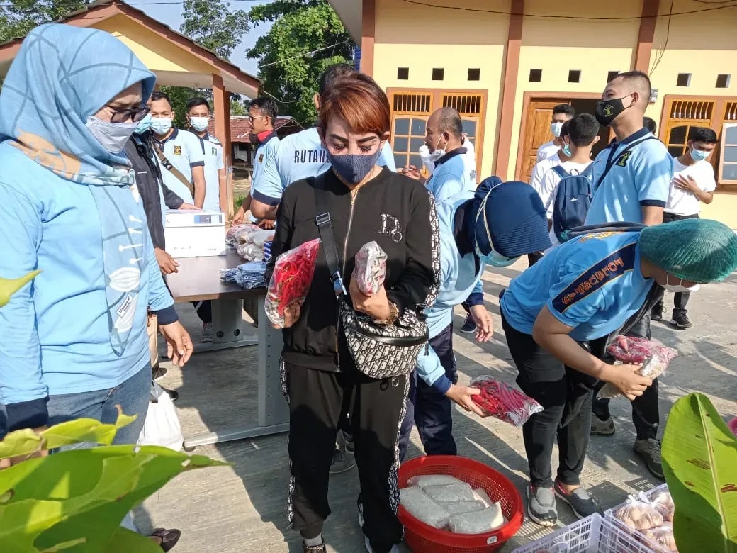 Kalapas Rangkasbitung Promosikan Produk Warga Binaan 1 Kalapas Rangkasbitung Promosikan Produk Warga Binaan I PojokPublik