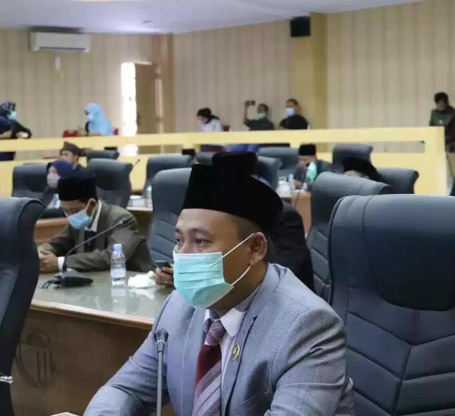 Beredar Rokok Ilegal, DPRD Lebak Lapor ke Bea Cukai 7 Beredar Rokok Ilegal, DPRD Lebak Lapor ke Bea Cukai I PojokPublik
