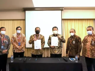 Perumdam TKR dan Bandara Soekarno Hatta Tandatangani Fakta Integritas