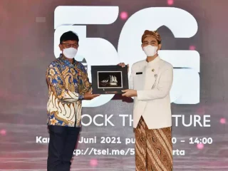 Menteri Johnny: 5G Butuh Dukungan Infrastruktur Baik