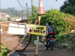 Pembangunan Proyek PT KAI Banyak Diprotes Warga Batutilis Bogor