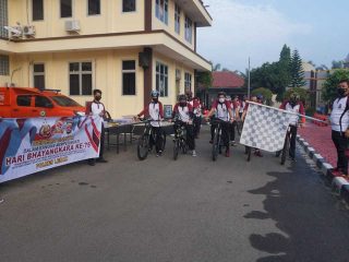 Kapolres Lebak Lepas Sepeda Santai Sambut Hari Bhayangkara ke -75