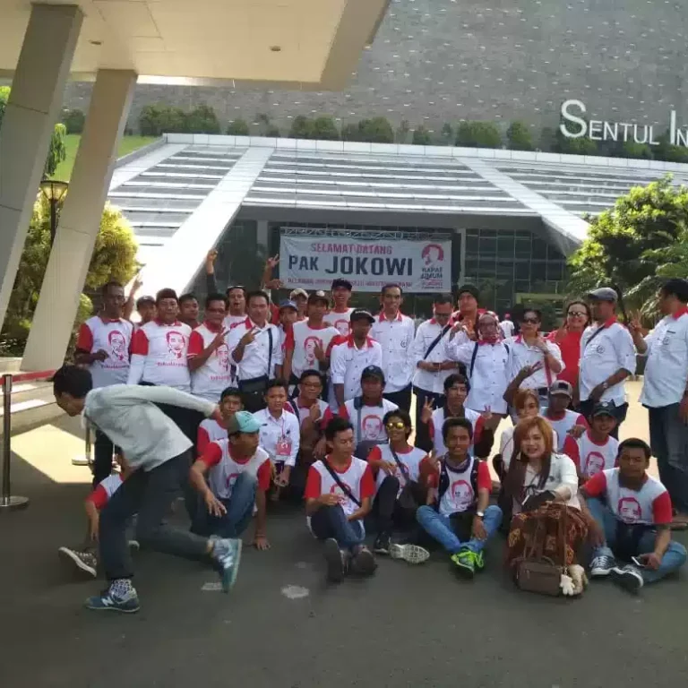 Relawan Ancam Demo RS Misi Lebak, Ada Apa