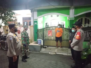 Kapolresta Tangerang Peduli Warga Pasar Kemis