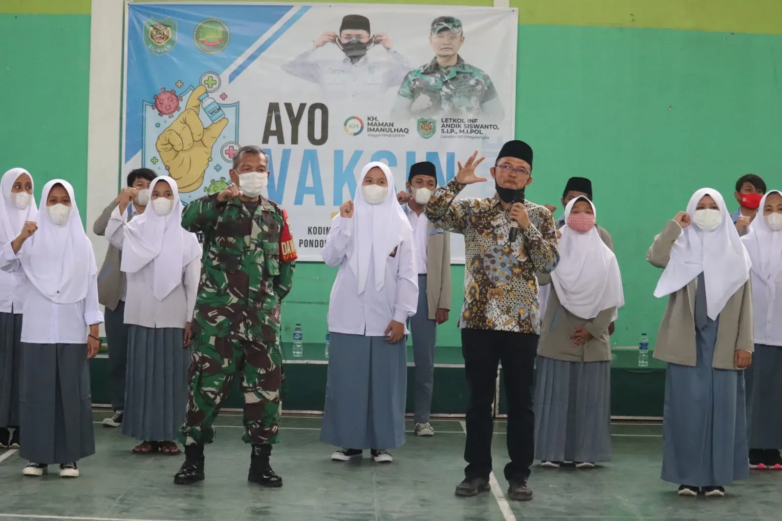 Vaksinator Kurang, Begini Solusi Ketua Relawan KITA 7 Vaksinator Kurang, Begini Solusi Ketua Relawan KITA I PojokPublik