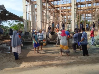 Kekompakan Warga Kampung Kepuh Dalam Pembangunan Masjid Jami  Nurul Hidayah