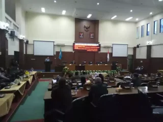 DPRD Pandeglang Gelar Rapat Paripurna Penyampaian Laporan Hasil Reses Masa Persidangan Ke Tiga 2020-2021