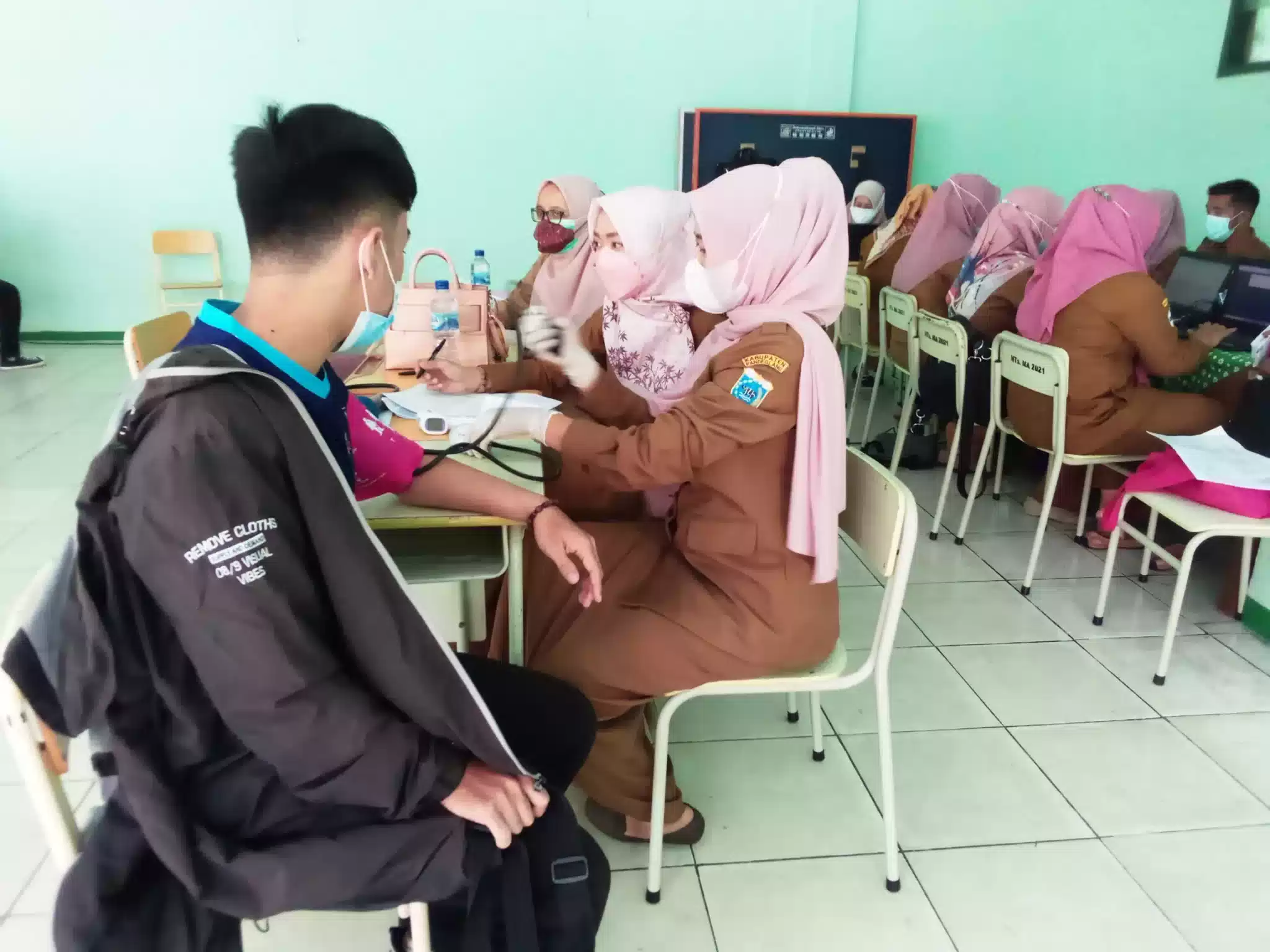 Sesuai Perintah Presiden, BIN Lakukan Ini di Mathla'ul Anwar Pandeglang 7 Sesuai Perintah Presiden, BIN Lakukan Ini di Mathla'ul Anwar Pandeglang I PojokPublik