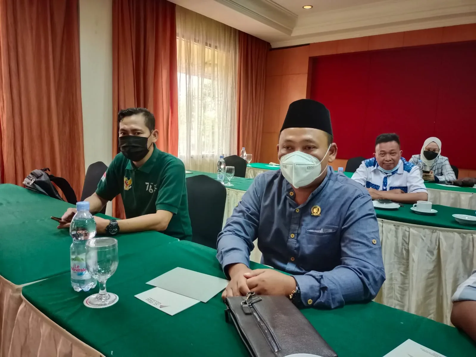 Perusahaan Outsourching RSUD Malingping Bayar Karyawan Masih Dibawah UMK Lebak, Ketua Fraksi PPP Lebak Kembali Geram 7 Perusahaan Outsourching RSUD Malingping Bayar Karyawan Masih Dibawah UMK Lebak, Ketua Fraksi PPP Lebak Kembali Geram I PojokPublik