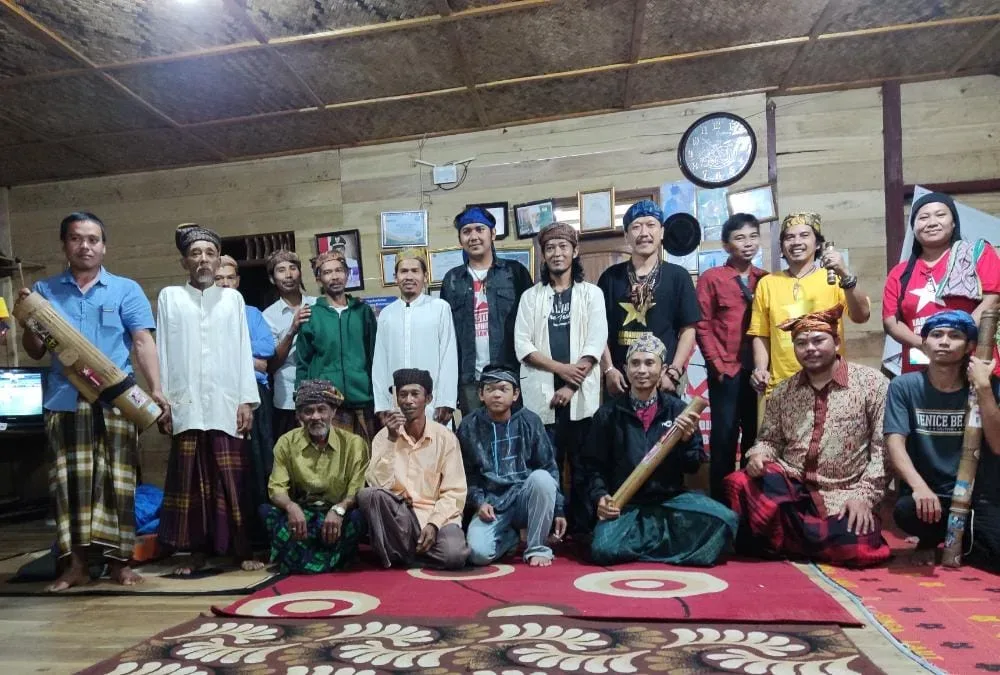 IKN Kenalkan Karinding di Citorek I PojokPublik