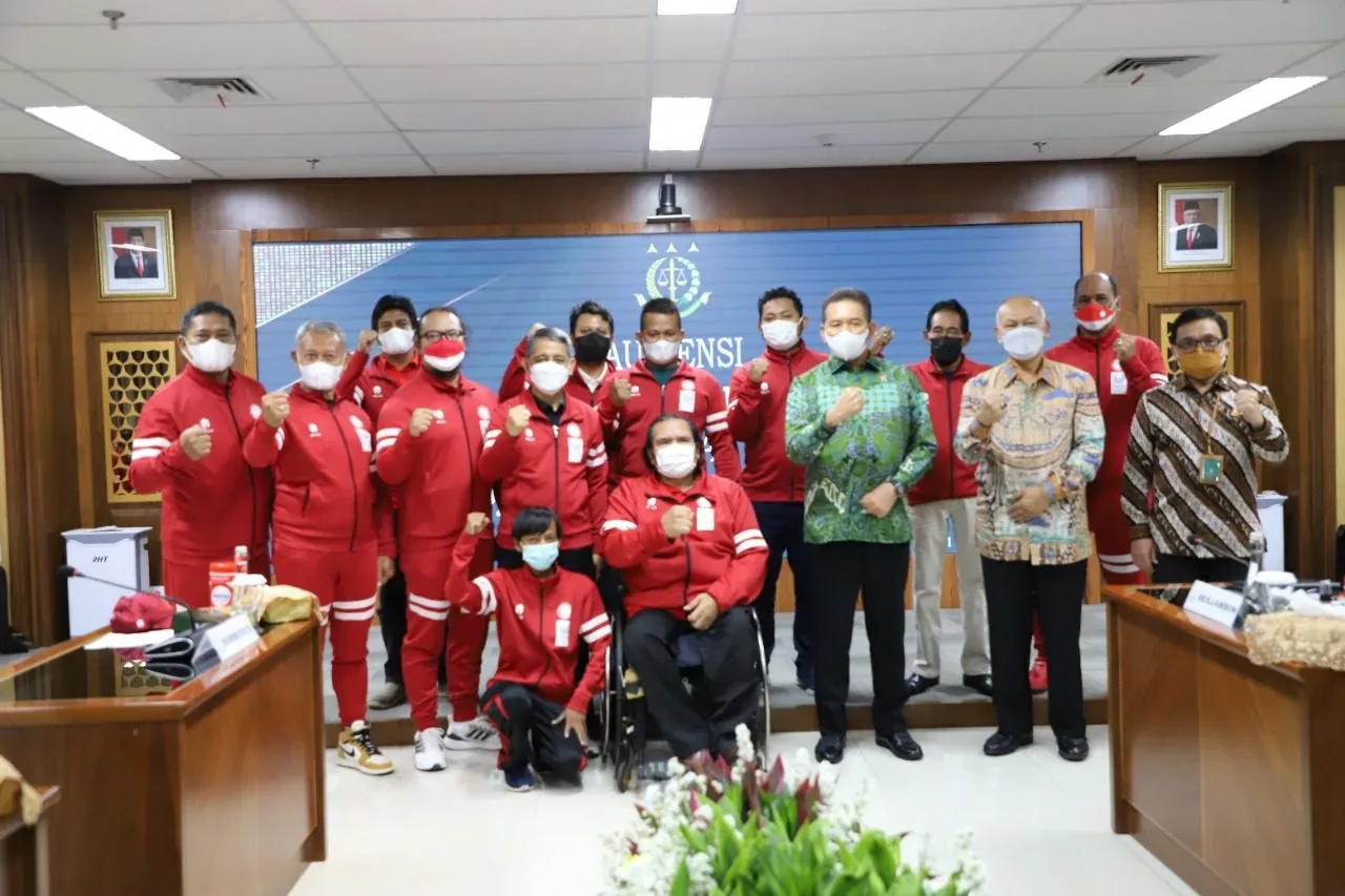 Jaksa Agung Terima Audiensi Kontingen Indonesia Paralympic Games 2020 Tokyo 7 Jaksa Agung Terima Audiensi Kontingen Indonesia Paralympic Games 2020 Tokyo I PojokPublik