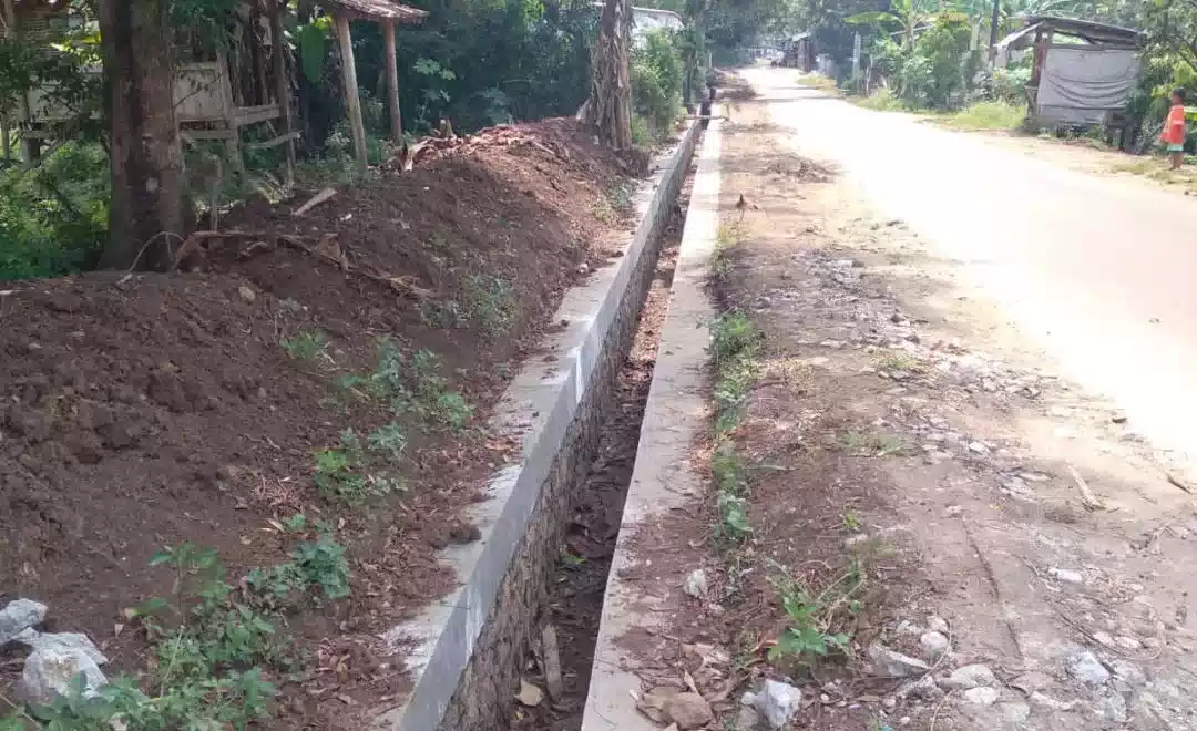 Pelaksanaan Proyek Dranase di Cikentrung Cadasari Berjalan Lancar 7 Pelaksanaan Proyek Dranase di Cikentrung Cadasari Berjalan Lancar I PojokPublik