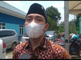 Hasbi Jayabaya Kritik Kemenag Saat Peringatan Hari Santri di Lebak