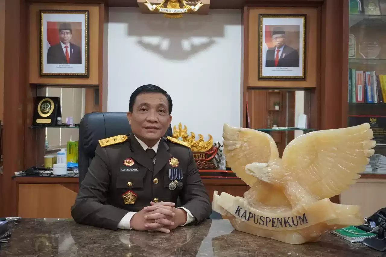 Kejagung Tangkap Korupsi Jaringan PLN di Jaksel 7 Kejagung Tangkap Korupsi Jaringan PLN di Jaksel I PojokPublik