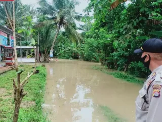 NGERIH...!2000 KK di Pandeglang Terendam Banjir