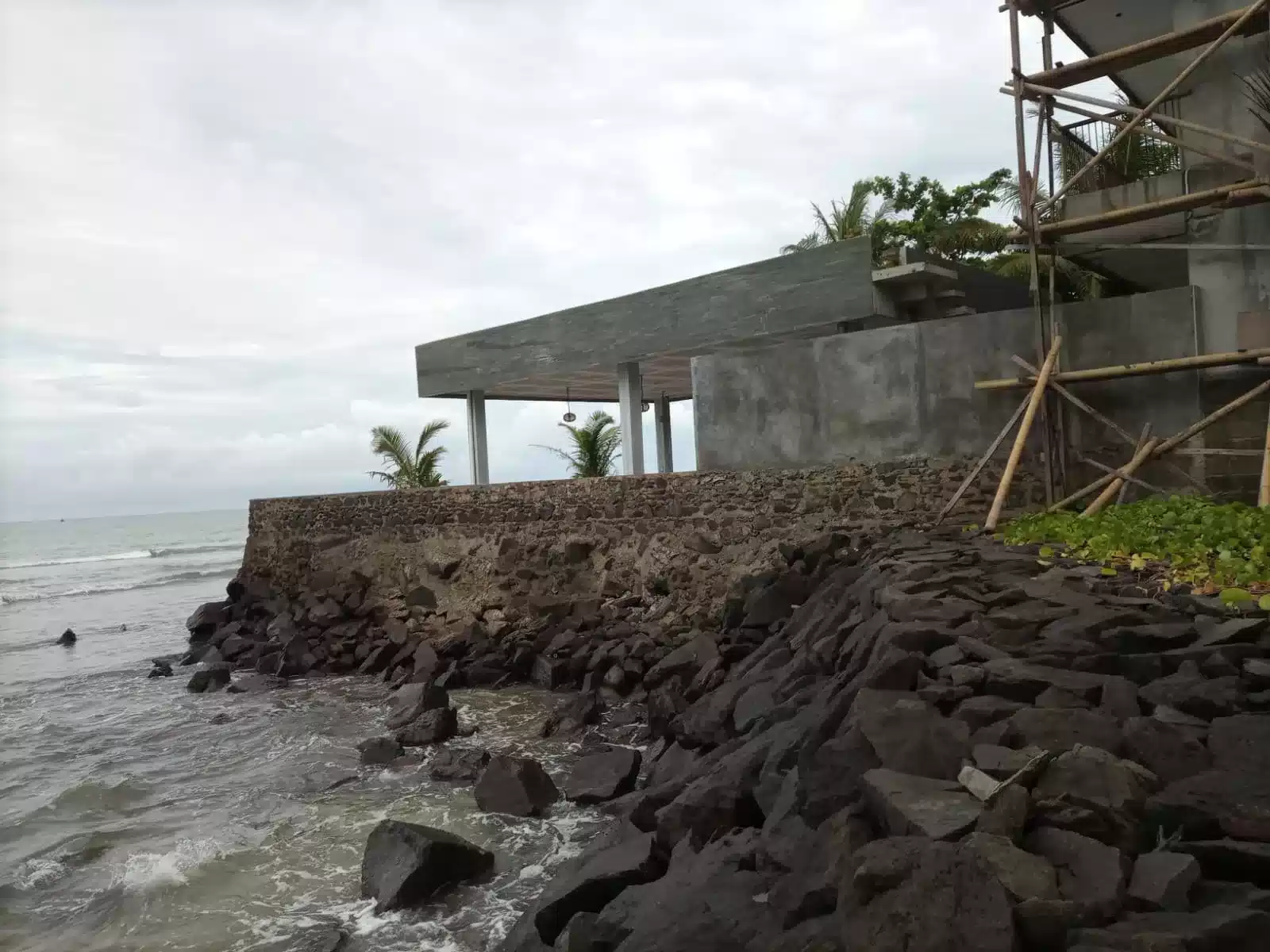 Hotel Sea Side di Serang Diduga Tak Berizin 7 Hotel Sea Side di Serang Diduga Tak Berizin I PojokPublik