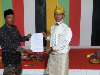 Iptu Suheri Sitorus Bebaskan Anak-Anak Dari Buta Huruf