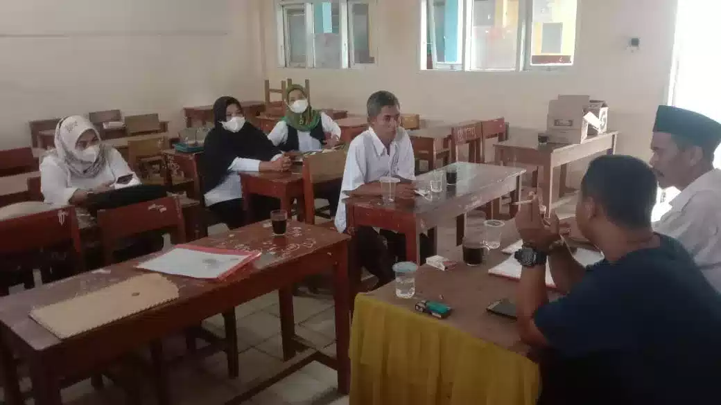 Guru PAI di Lebak Minta Diangkat Jadi P3K 7 Guru PAI di Lebak Minta Diangkat Jadi P3K I PojokPublik