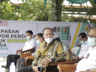 TOP..............!!!!! Catatan  Sejarah, Perdana Ekspor 14 Ton Pupuk Batubara Ke USA