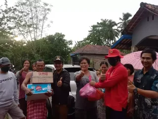 Binda Banten Respon Cepat Tangani Banjir di Pandeglang