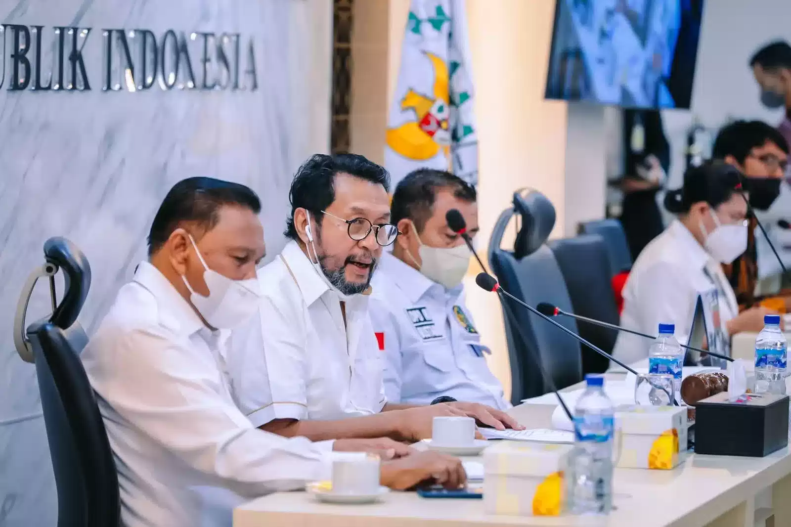 DPD RI-KEMENTERIAN PERHUBUNGAN KOLABORASI PROKER PEMULIHAN EKONOMI PASCA PANDEMI 7 DPD RI-KEMENTERIAN PERHUBUNGAN KOLABORASI PROKER PEMULIHAN EKONOMI PASCA PANDEMI I PojokPublik