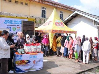 Sulitnya Temukan Minyak Goreng di Pasaran Menurut Ombudsman Jakarta Raya