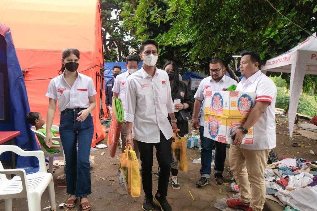 Kumpulan OKP Kolabor Aksi Pemuda Gotong Royong Bangkitkan Pasar Gembrong Jakarta - Lintas 7 Kumpulan OKP Kolabor Aksi Pemuda Gotong Royong Bangkitkan Pasar Gembrong Jakarta - Lintas I PojokPublik