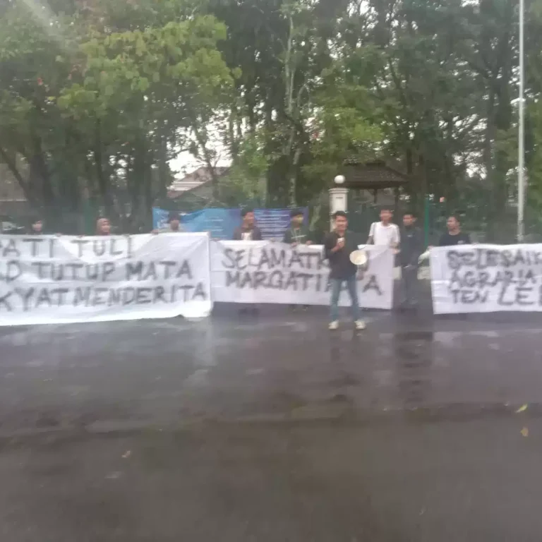 Mosi Tak Percaya Warga Lebak ke Bupati, Ada Apa