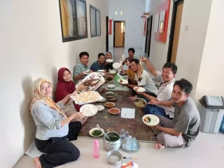 Mengintip Rutinitas Kantor KPU Lombok Utara