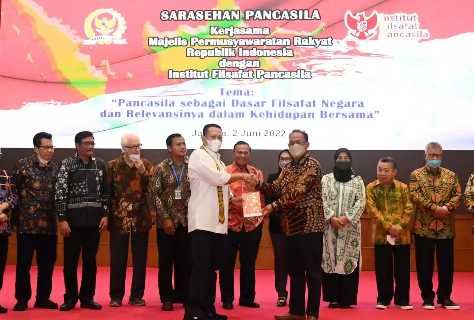 Ketua MPR RI Tegaskan Pancasila Menjadi Orientasi Visi dan Misi Bangsa Indonesia 13 Ketua MPR RI Tegaskan Pancasila Menjadi Orientasi Visi dan Misi Bangsa Indonesia I PojokPublik