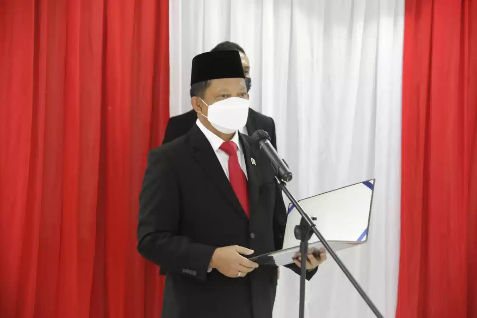 Lantik Pejabat BNPP, Tito Karnavian Tekankan Pentingnya Penanganan Persoalan Batas Negara 1 Lantik Pejabat BNPP, Tito Karnavian Tekankan Pentingnya Penanganan Persoalan Batas Negara I PojokPublik