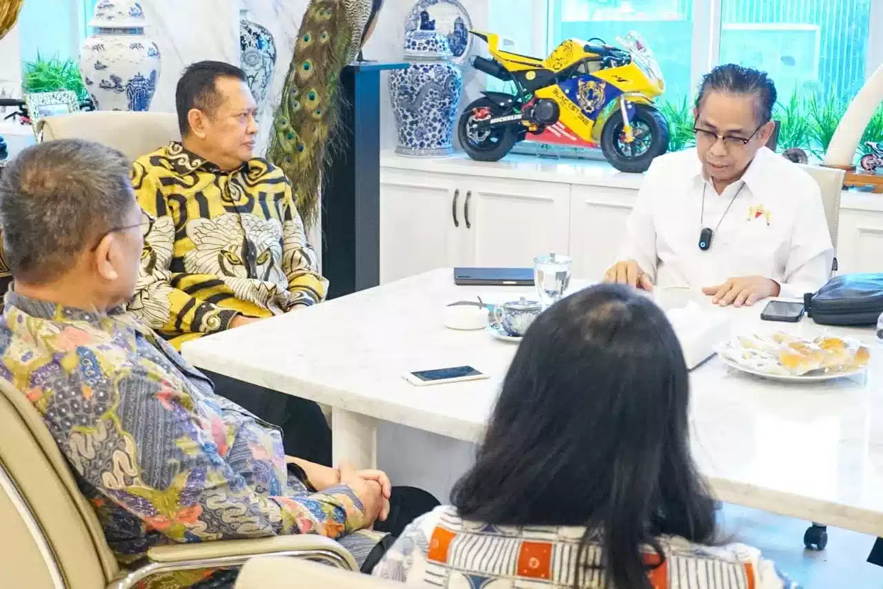 Bamsoet: KADIN Akan Gandeng KPPU Terkait Persaingan di Dunia Usaha 7 Bamsoet: KADIN Akan Gandeng KPPU Terkait Persaingan di Dunia Usaha I PojokPublik