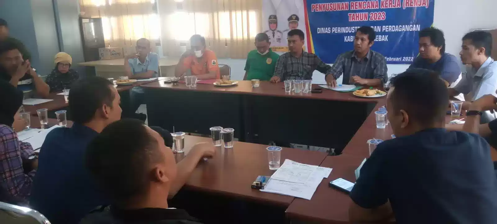 Gudang PT Minerindo Diduga Tak Miliki Ijin, Cek Faktanya 7 Gudang PT Minerindo Diduga Tak Miliki Ijin, Cek Faktanya I PojokPublik