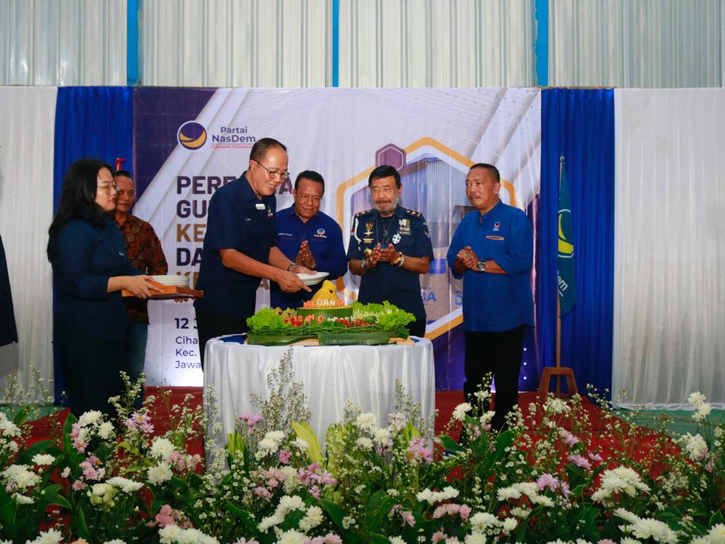 Realisasi Gagasan Progam 1 Juta Hektar, Ayep Zaki Lakukan Peresmian Gudang Kedelai dan Panen Kedelai 2 Realisasi Gagasan Progam 1 Juta Hektar, Ayep Zaki Lakukan Peresmian Gudang Kedelai dan Panen Kedelai I PojokPublik