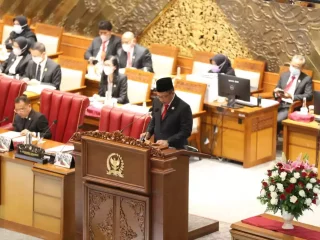 DPR RI Sahkan RUU Pemekaran Papua Jadi UU, Tito Karnavian: Demi Kemajuan Pembangunan Papua
