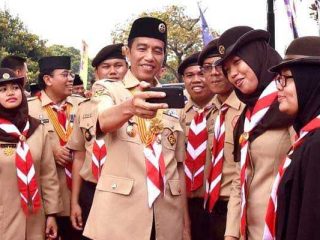 Peran Pramuka Dalam Mengoptimalkan Media Komunikasi Untuk Melestarikan Budaya Negeri di Era New Normal.