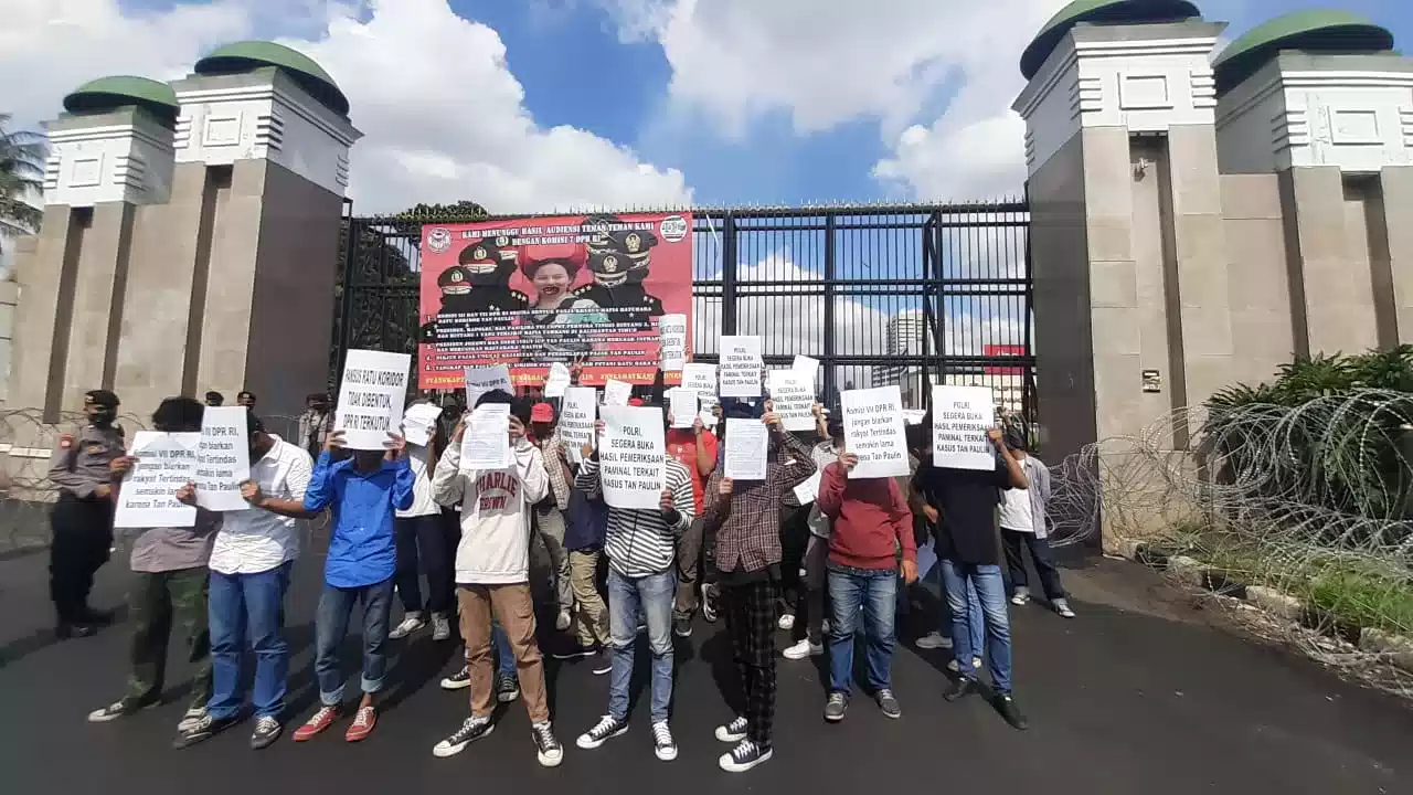 Jarak dan Legislator Komitmen Ungkap Mafia Batubara di Kaltim 7 Jarak dan Legislator Komitmen Ungkap Mafia Batubara di Kaltim I PojokPublik