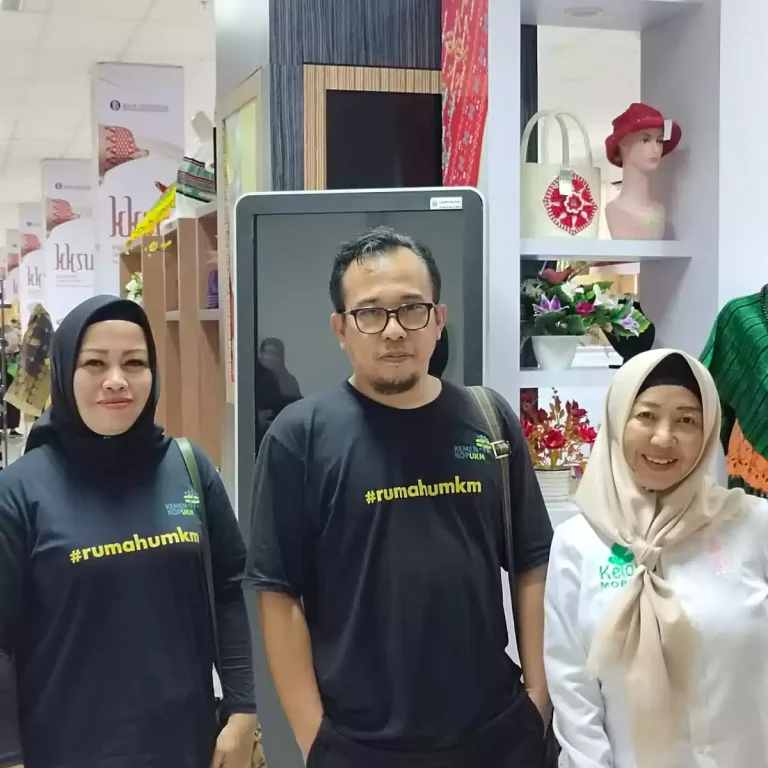 WORKSHOP PENULISAN KONTEN DIGITAL BAGI PENGELOLA,KONSULTAN PENDAMPING,PELAKU UMKM BERKERJASAMA DENGAN KOMPAS DIGITAL