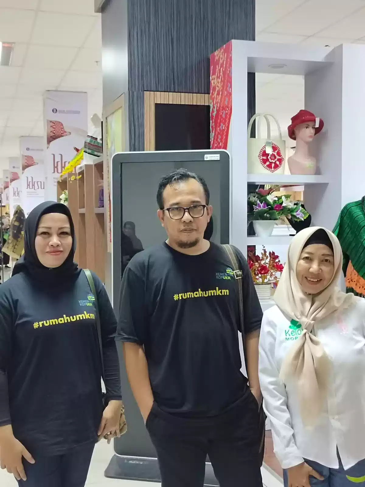 WORKSHOP PENULISAN KONTEN DIGITAL BAGI PENGELOLA,KONSULTAN PENDAMPING,PELAKU UMKM BERKERJASAMA DENGAN KOMPAS DIGITAL 7 WORKSHOP PENULISAN KONTEN DIGITAL BAGI PENGELOLA,KONSULTAN PENDAMPING,PELAKU UMKM BERKERJASAMA DENGAN KOMPAS DIGITAL I PojokPublik