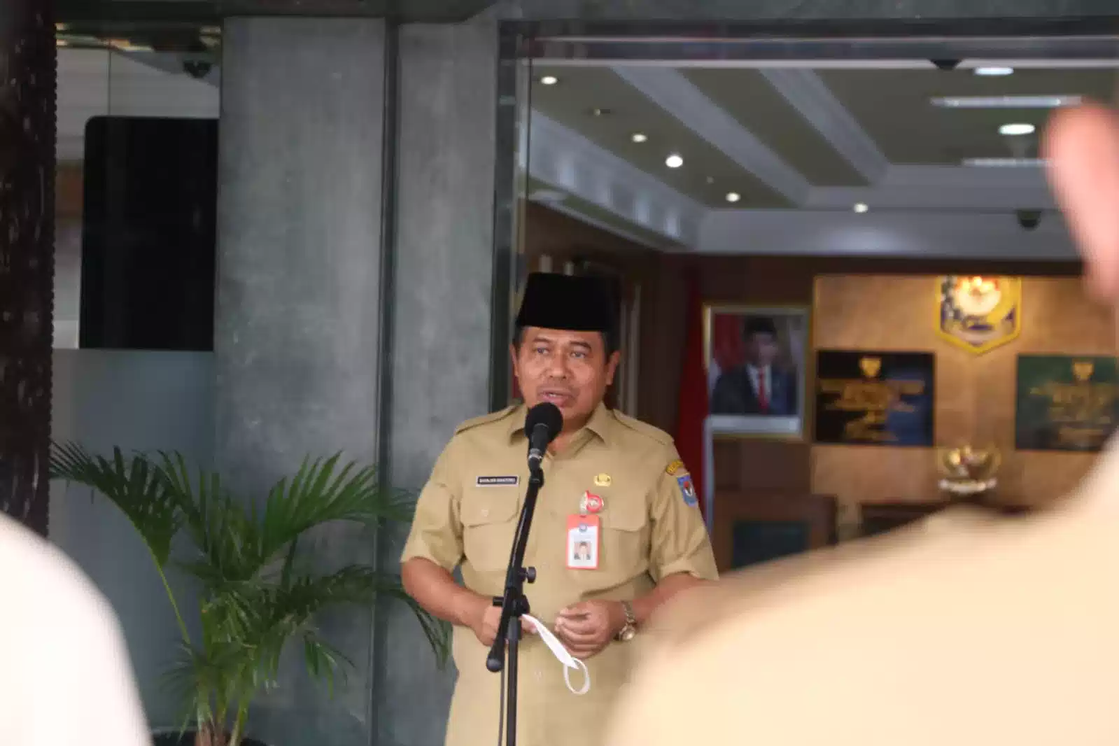 Sekjen Kemendagri: Berkurban Hakikatnya Menghapus Rasa Kepemilikan 7 Sekjen Kemendagri: Berkurban Hakikatnya Menghapus Rasa Kepemilikan I PojokPublik