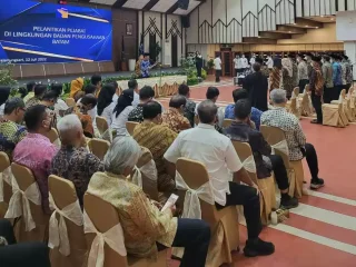 Kajati Kepri Beri Pesan ke Kabiro Hukum PB Batam Baru