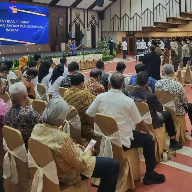 Kajati Kepri Beri Pesan ke Kabiro Hukum PB Batam Baru