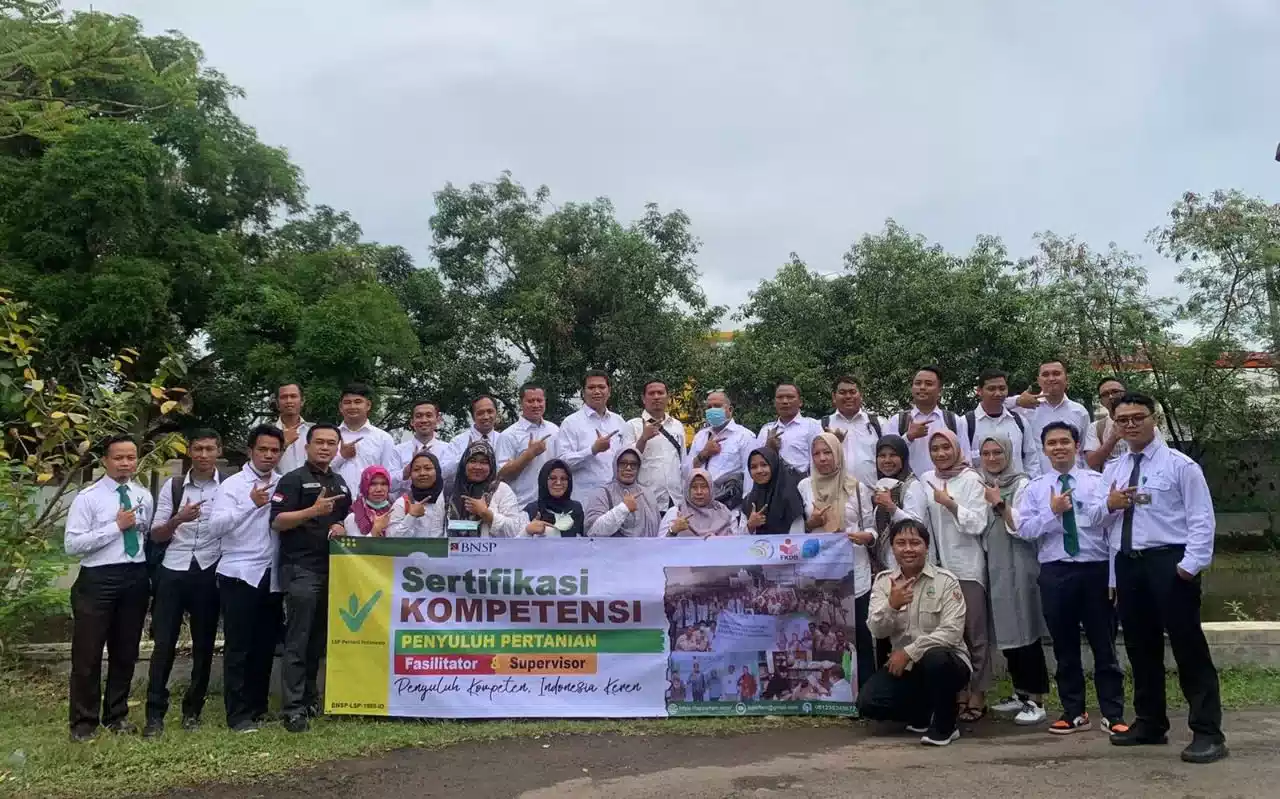 LSP PERTANI INDONESIA GELAR SERTIFIKASI PENYULUH PERTANIAN DI DINAS PERTANIAN KABUPATEN SUBANG 7 LSP PERTANI INDONESIA GELAR SERTIFIKASI PENYULUH PERTANIAN DI DINAS PERTANIAN KABUPATEN SUBANG I PojokPublik