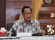 Tito Karnavian Terus Dorong Pemda Alokasikan 40 Persen Anggaran PBJ untuk Belanja Produk Dalam Negeri