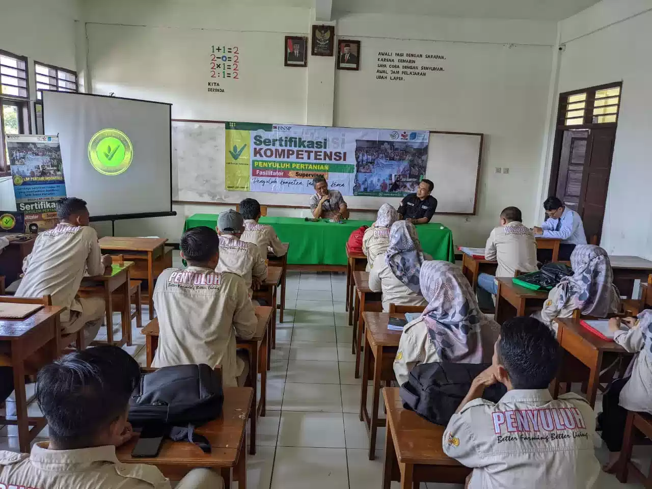 Ayep Zaki: Penyuluh Pertanian Yang Kompeten Garda Terdepan Kemajuan Indonesia 4 Ayep Zaki: Penyuluh Pertanian Yang Kompeten Garda Terdepan Kemajuan Indonesia I PojokPublik