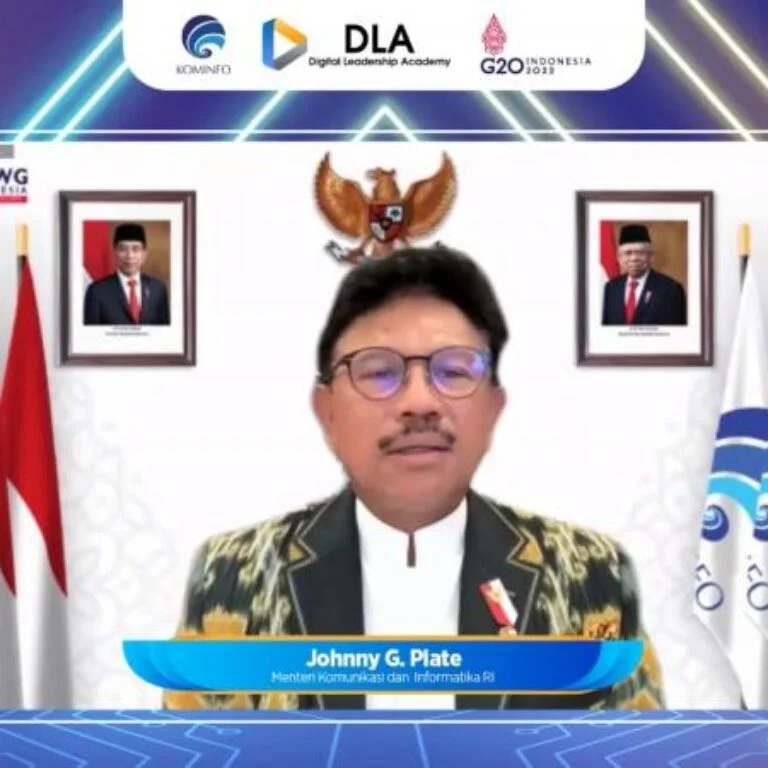 Optimalkan Digitalisasi UMKM dan Pariwisata, Menteri Johnny Percepat Pembangunan Konektivitas dan SDM Digital