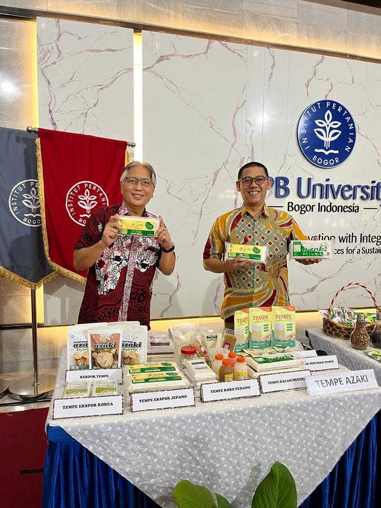 Tempe Azaki Jadi Produk Inovasi Pangan Tim Peneliti IPB University 2 Tempe Azaki Jadi Produk Inovasi Pangan Tim Peneliti IPB University I PojokPublik