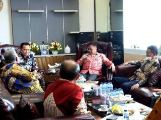 Dirjen Keuda Kemendagri Terima Audensi Gubernur se-Sulawesi Bahas Keuangan Daerah
