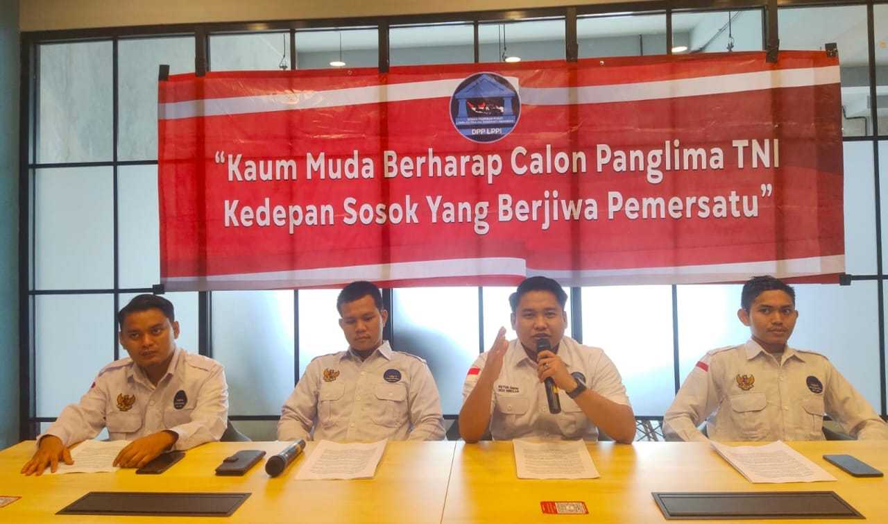 Kaum Muda Berharap Calon Panglima TNI Kedepan Sosok Yang Berjiwa Pemersatu 7 Kaum Muda Berharap Calon Panglima TNI Kedepan Sosok Yang Berjiwa Pemersatu I PojokPublik